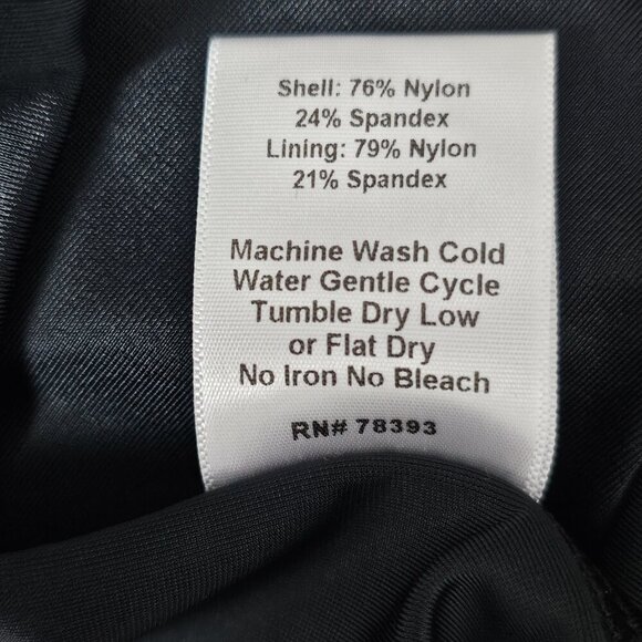 Underworks Compression Body Shirt Black Concealer Tank Top - Picture 5 of 5